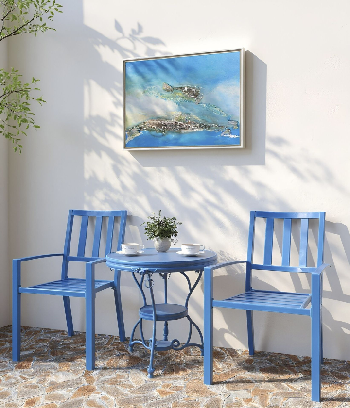 Coastal Dreams abstrakte Kunst im Hotelsuite-Setting - originales maritimes Gemälde für Boutique-Hotels