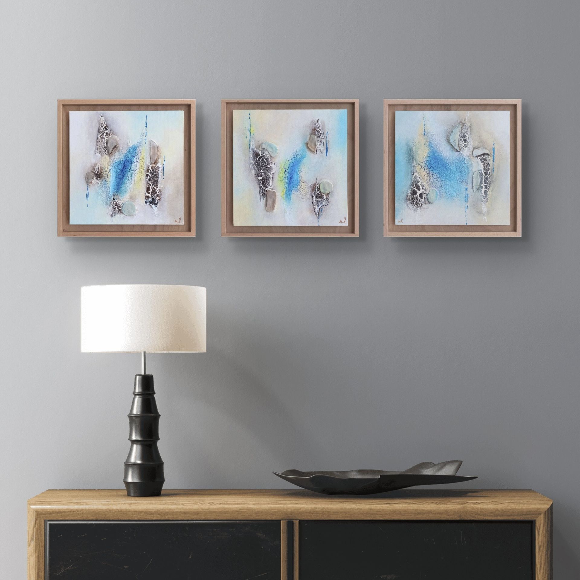 Found at the Beach I-III - gerahmte texturierte abstrakte Serie in Küstentönen - Spa Wellness Kunst von Marleen